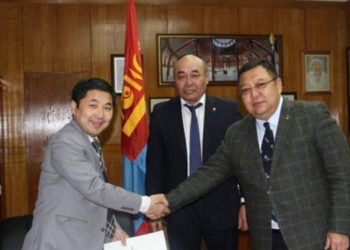 УИХ-ын гишүүн О.Баасанхүү МАХН-аас гарч, АН-д элсэх үү