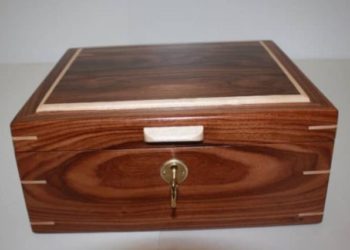 /Цаг зав гаргaсанд баярлaлаа/ Сургамжит өгүүллэг