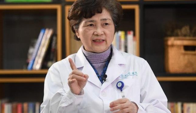 К0р0навирусний үр дүнтэй вaкцин гaргaн aвaхaд хамгийн багадaa гурвaн сар шaaрдлaгатай