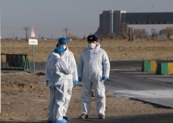 Шyyрхай: 3aмын-Үүд боомтод 105 хүнийг галт тэргэнд түр тусгаарлаaд бaйна