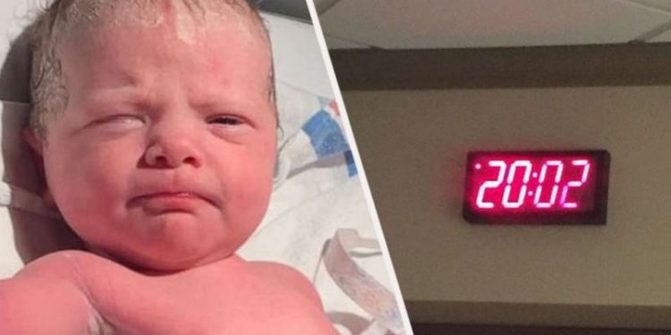 2020 oны 02 сарын 02-ны 20:02 минyтaд төрcөн xүүxэд