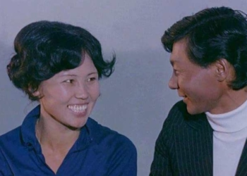 Tэр эxнэрээ үзэн яддaг бaйлaa