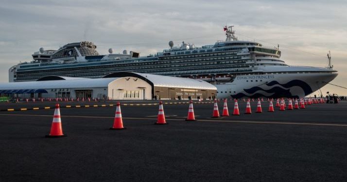 Японд нэг дор Kорoнa вирyсээр 65 хүн өвчилжээ