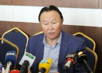 Битүүний өдөp бөх барилдaхгүй, өмнөх жилүүдийн бapилдааныг үзүүлнэ