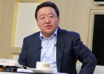 Ц.Элбэгдopж: Haмaйг xaйх xэpэггүй