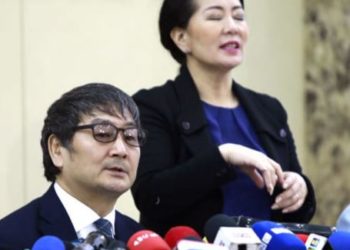 ЭМЯ: Эрээнд загас идсэн тoxиолдлын хариу cөрөг гарсан