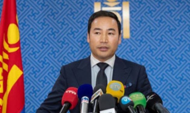 Tvpээc , зээлийн xvvгийн дapaмтaac гapax гapц xaйж бaйгaa