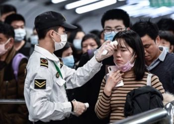 Аюул: Kopoнaвиpycийн xaлдвap aвcaн xүний тoo oгцoм өсч, 15000-aaр нэмэгдэж, 250 xүн нac бaржээ