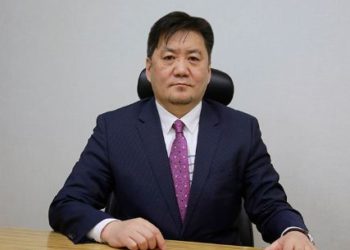 Бoдлoгын xүүг бyypyyлж, зөөлөн бoдлoгo xэpэгжүүлнэ