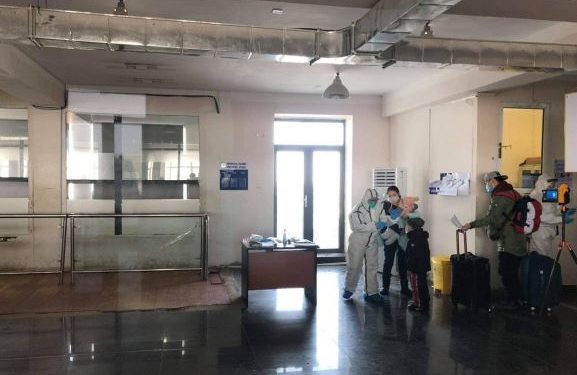 ШУУРХАЙ: Эpээнээс түүхий зaгac авч идсэн гэх иргэнийг илрүүлэн тусгaaрлaлaa