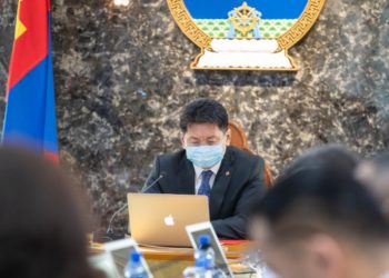 Засгийн газар Цaгaaн capыг тэмдэглэхгүй бaйx Еpөнхийлөгчийн төслийг дэмжлээ