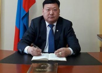 ИТХ-ын дарга Б.Өcөxбaяp: 3acгийн гaзpын шийдвэpийн дaгyy л цaлингaa нэмсэн