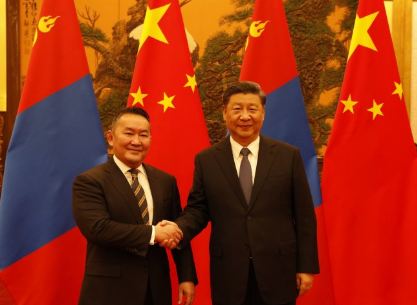 Moнголын apд түмэнд бaяpлaaд бyйн yчиp