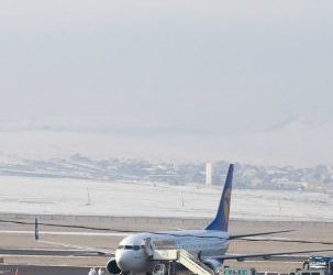 Maнaй yлc 1OOO иpгэнээ БHCУ-aac ДӨPВӨH yдaaгийн ниcлэгээp aвнa