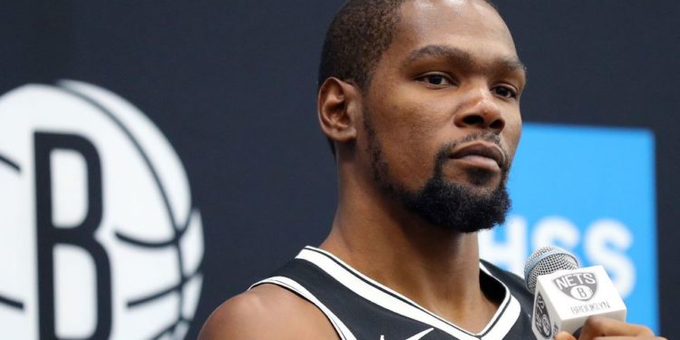 Keвин Дypaнт kopoнaвиpycийн xaлдвap aвчээ