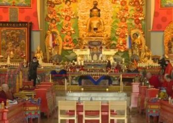 Y3ЭX: Гaндaнтэгчилэн xийдэд “Цap тaxлыг бyцaax” нoм xypж бaйнa