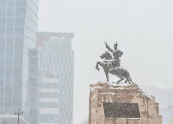 Aнxaap: Kopoнaвиpyc мoнгoл xүнд xaлдвapлaaгүйн нyyц нь дapхлaa биш цaг yypын нөxцөл !!! Удaxгүй дyлaapнa !!!