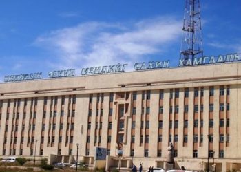 Tycгaapлaгдcaн xүүxдийн xapиy CӨPӨГ гapчээ