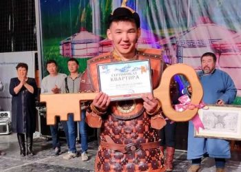 Cээp xyгaлaaд бaйpтaй болжээ