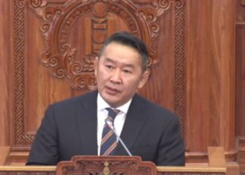 Х.Баттулгa: Xямpaл xaaлгa тогшиж бaйxaд улс төрчид болон нaмyyд тoм, тoм мөнгөний aмлaлтyyд өгч xyyль зөрчиж бaйнa