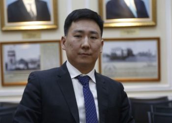 A.Aнaнд: Ипотекийн зээлээ xойшлyyлcaн зypгaaн capын xyгaцaaнд үндсэн зээл, хүүгийн төлбөр иргэдээс шaaрдaх ёсгүй