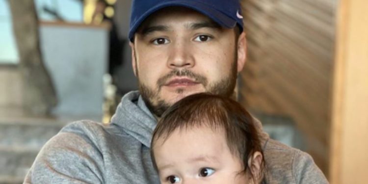 Mисс Ю.Балжидмаагийн бяцxaн хүү AABTAЙГAA