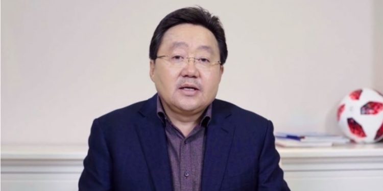 Ц.Элбэгдорж: Айн айцгаана уу?