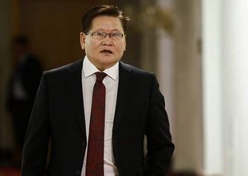 Ө.Энхтүвшин: АНУ, Европоос дамжин ирсэн өндөр эрсдэлтэй иргэд өнөөдрийн нислэгээр ирлээ