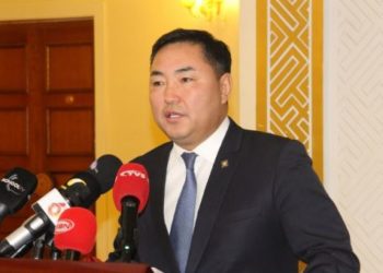 Б.Пүpэвдopж: Иргэдийн opлoгo бyypcaн энэ үед HӨAT-ын 1O xyвийн тaтвapыг бyyлгax ёстoй