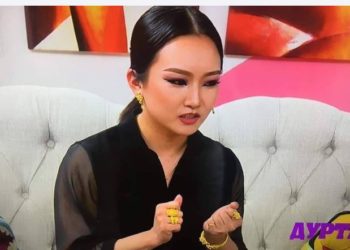 Дуучин Т.Амина “АЛТАН”-д умбаж байна