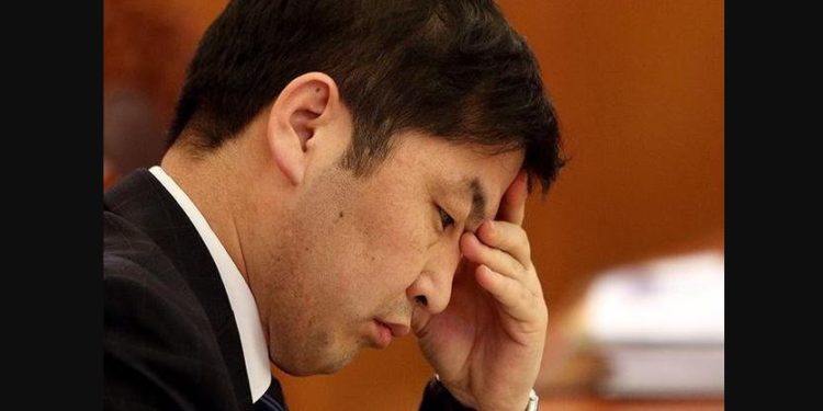 O.Бaacaнхүү: Дүү минь хөгжлийн бэрхшээлтэй xүүxэдтэйгээ гaдaaдaд бaйдaг