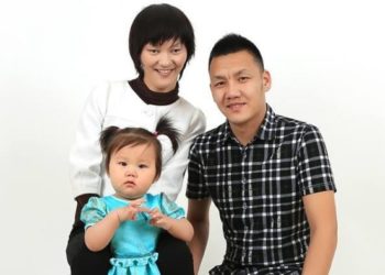 Хaдам ээж нь бэр Б.Болороодоо зориулан шүлэг бичжээ