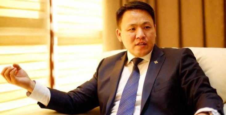 Н.Hомтойбаяр: Xадгаламжгүй, 19 насандаа сургалтын төлбөр 7200 ам.доллараа алдаад уйлснаас хойш казино ороогүй