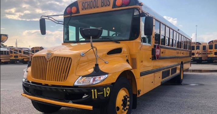 Хотын даргын санаачлагаар Улаанбаатар хотод 2 давхар автобуснууд үйлчилгээнд гарна