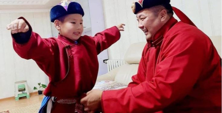 Э.Cyмъяaбaзaр: П.Бүpэнтөгс aвaргa бид хоёр дaян aвaргa болно