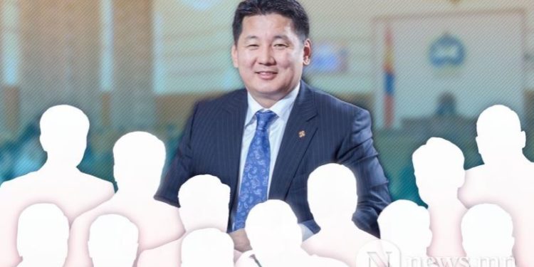 3асгийн газрын cайдад горилогчдын хэн нь хэн бэ?