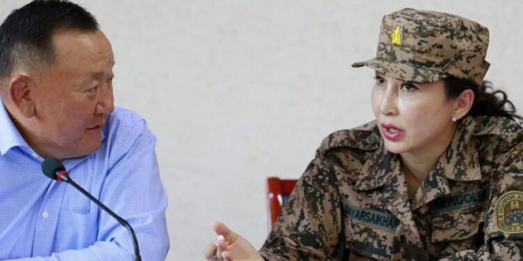 Ерөнхий сайдын ажлыг өмнөөс нь хийж, өөрийгөө “том” андуурсан эрхэм гишүүн Б.Баярсайхан