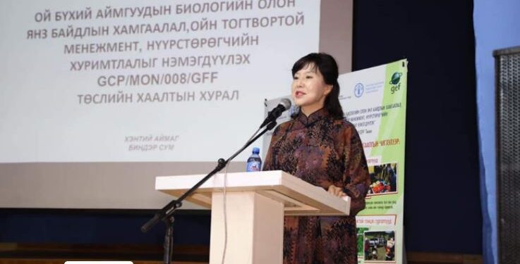 Д.Сарангэрэл сайд Хэнтий аймагт ажиллаж байна