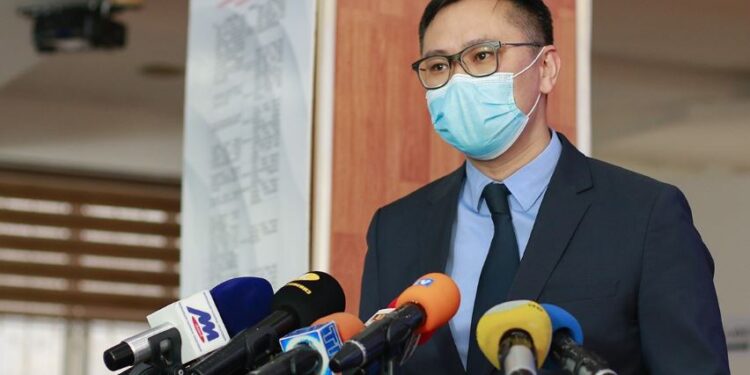 Хятад иргэнтэй гэр бүл болсон Монгол иргэд Хятад руу буцах хүсэлт гаргаж байна