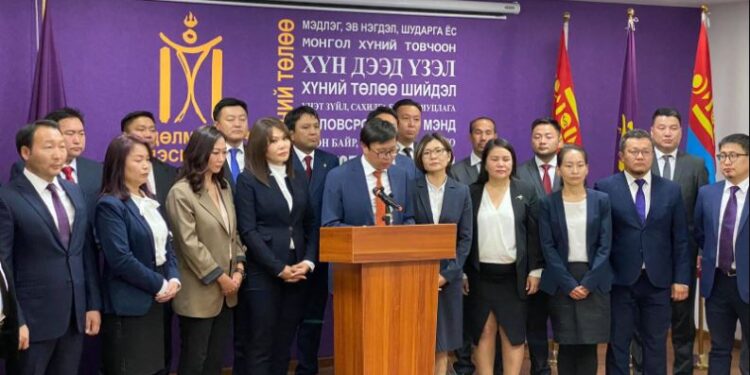 ХӨДӨЛМӨРИЙН  ҮНДЭСНИЙ  НАМ ОРОН НУТГИЙН СОНГУУЛЬД ОРОЛЦОХГҮЙ