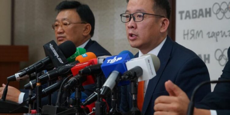 Б.Бат-Эрдэнэ: Хуучин машиныг засаад зардаг байдал өнөөдрөөс эхлэж эцэс болно