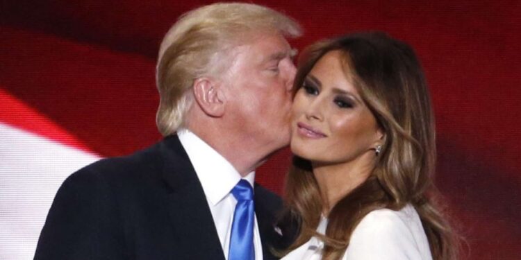 Трамп эхнэртэйгээ хамт коронавирусын халдвар авсан нь АНУ-ыг цочроож байна