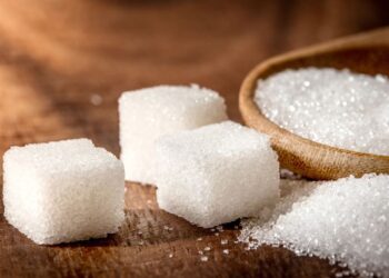 ДЭМБ: Чихрийн агууламж ихтэй ундаанаас татгалзаарай