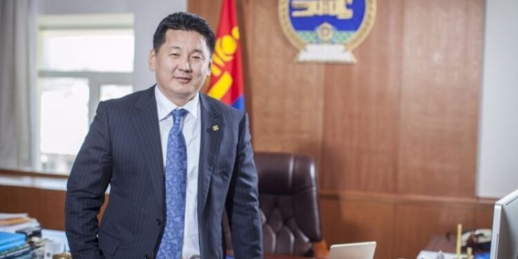 Ерөнхий сайдыгаа “ШИЛДЭГ УЛСТӨРЧӨӨР” дэмжээрэй