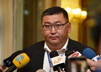 Ц.Тувааныг Ардчилсан  намын гишүүнчлэлээс хаслаа