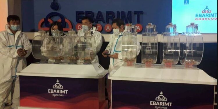 НӨАТ-ын сугалааг болиулах саналыг Шадар сайдад хүргүүлнэ, та дэмжих үү