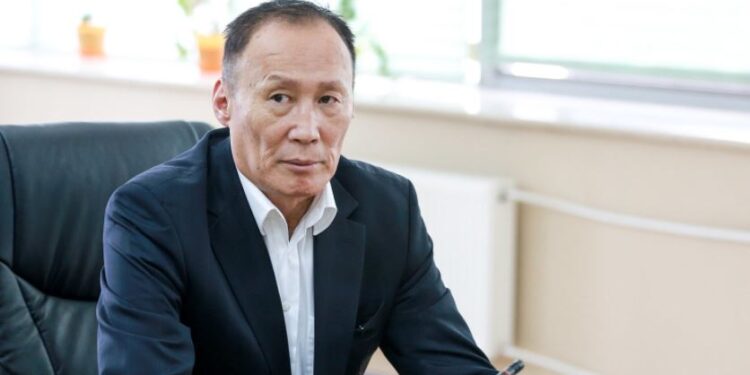 Б.ЖАРГАЛСАЙХАН: НЭГ ДАЙРААД ҮЗВЭЛ ЯАСАН ЮМ БЭ…