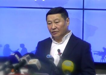 Н.АЛТАНХУЯГИЙН ЦУPХИРАН УЙЛААД БАЙГААГ ОЙЛГОСОНГҮЙ…