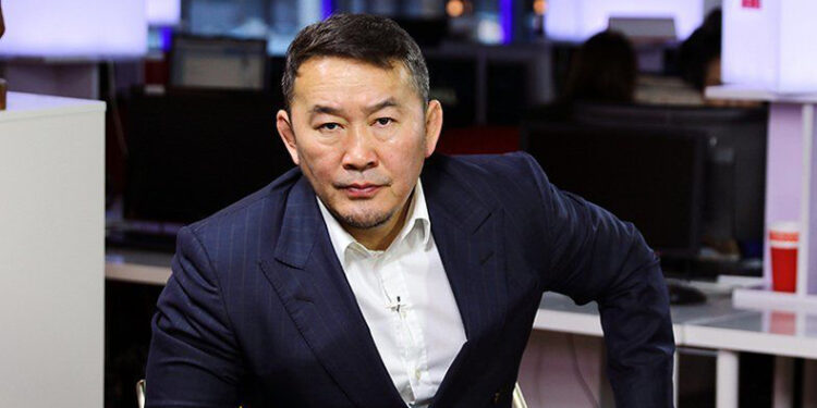 Х.БАТТУЛГА ОФФШОРООС ХЭДЭН ТӨГРӨГ ОРУУЛЖ ИРСЭН ВЭ?