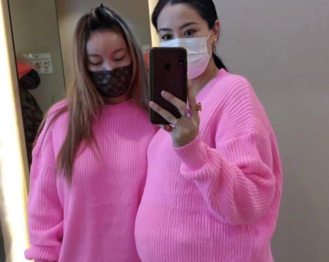 Б.Янжиндулам жүжигчнээ больж цэцэг зардаг болсон юм уу?